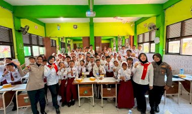 Polwan-Goes-To-School,-Edukasi-Siswa-SDN-Cemengkalang-tentang-Pencegahan-Kekerasan-Seksual